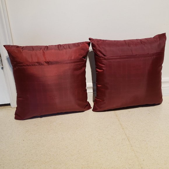 2 Deluxe Ritz Carlton Designer Throw Pillows 15'x15' & 5' Thick W/Zippers, MINT! - Picture 7 of 8